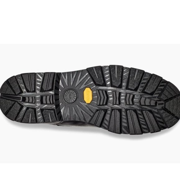 UGG Men's Kennen Chelsea Boot - Picture 5 of 5